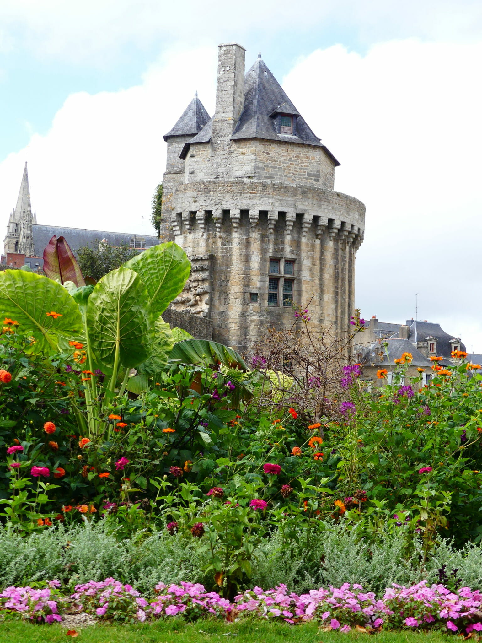 Visiter Le Jardin Des Remparts à Vannes Dans Le Morbihan En Bretagne Sud