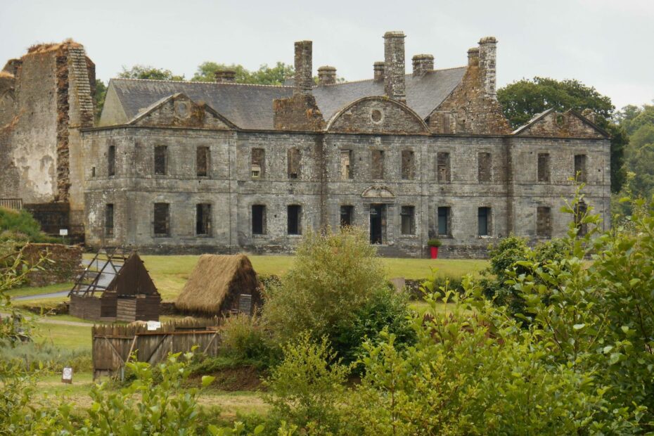 abbaye de bon repos guerledan