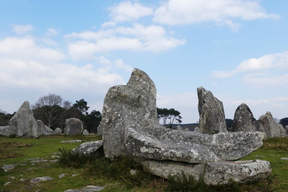 visiter alignements carnac bretagne