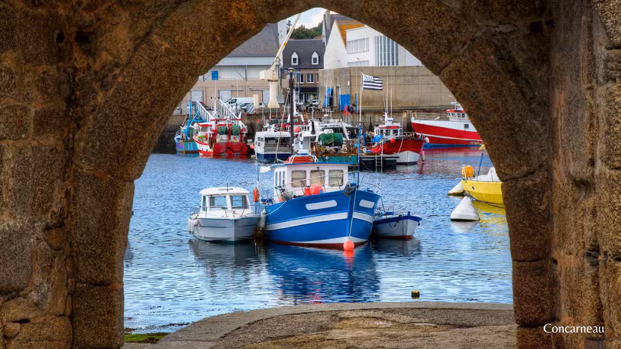 Le port de pêche de Concarneau et ses chalutiers