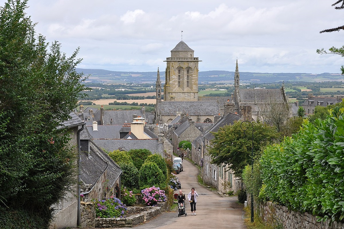 Locronan