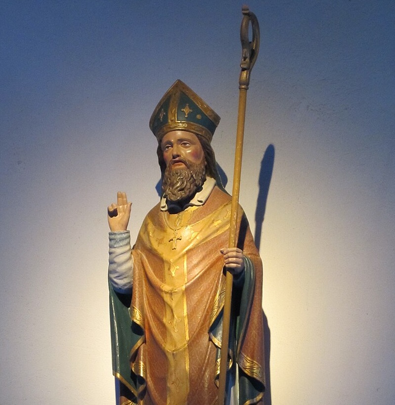 Statue de Saint-Cado à Belz