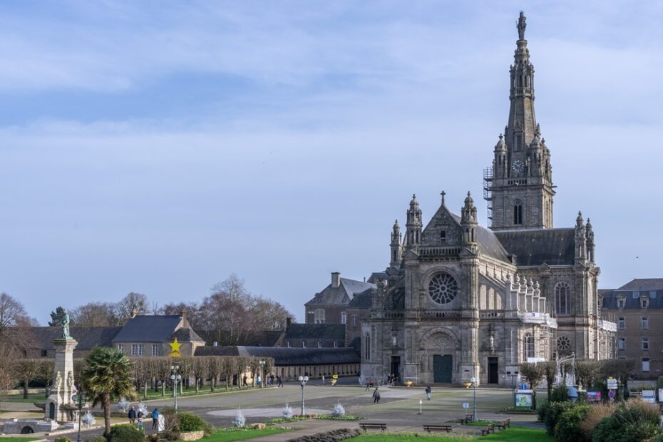 basilique Sainte Anne d Auray