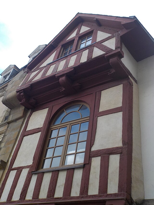 Maison à pans de bois rue du Belzic, ville haute d'Auray