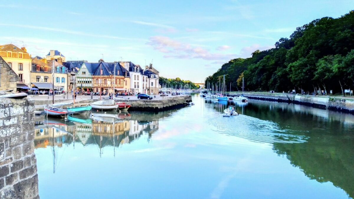 st goustan